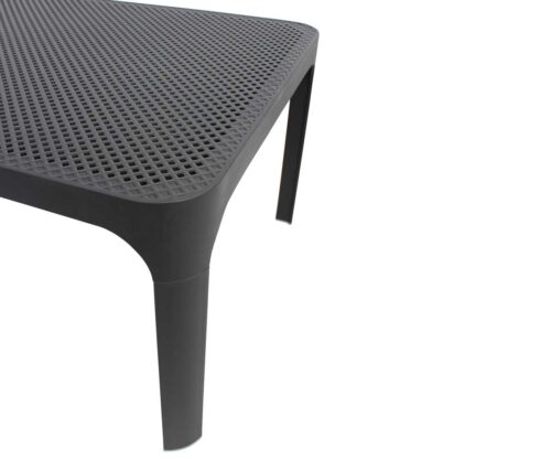 Net outdoor coffee table