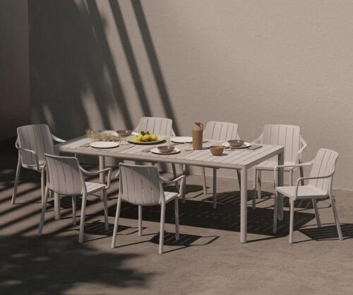 Tiberina outdoor armchair and table setting