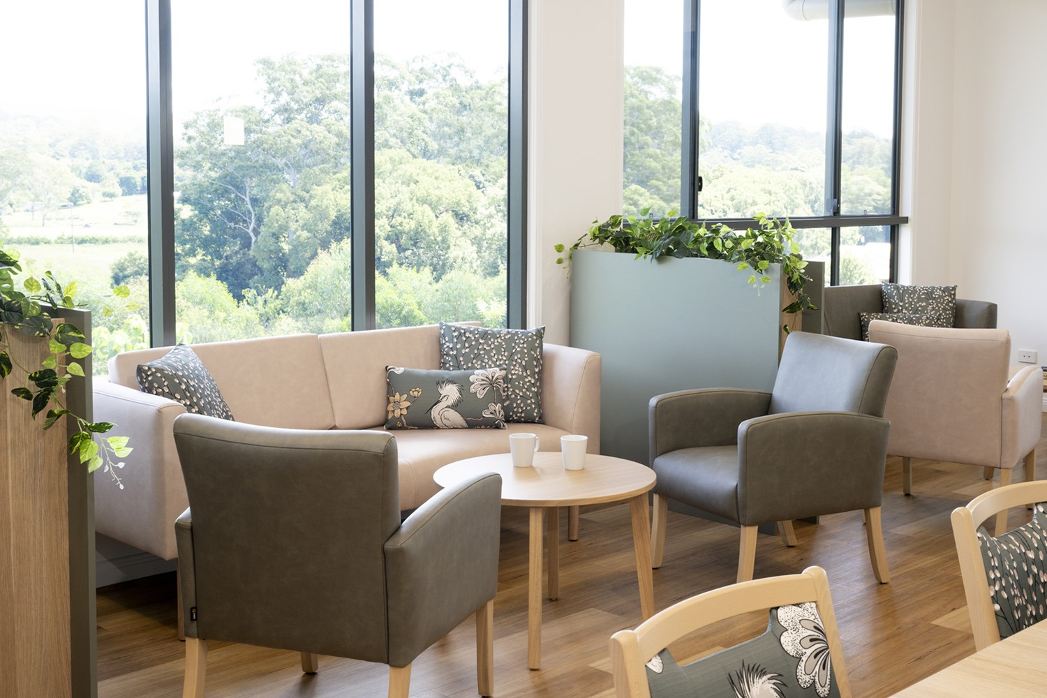 Sundale Hilltop Events Centre furniture
